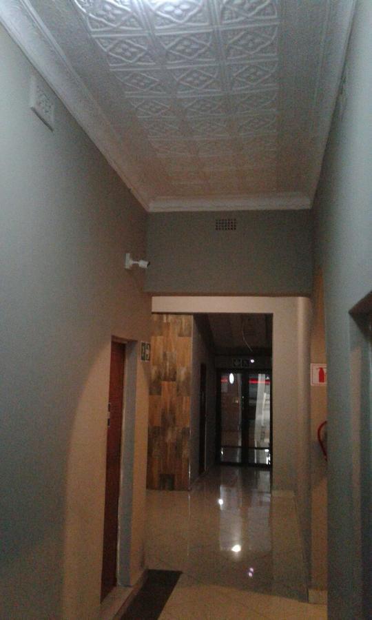 Central Lodge Hotels Johannesburg Bagian luar foto